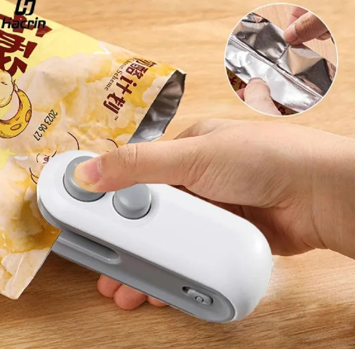 Portable Electric Mini Sealing Machine 2 in 1 USB Rechargeable Magnetic Bag Sealer Heat Seal with Cutter