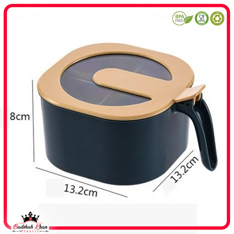 4 Portion Spice Box with 4 Spoons and Transparent Top (Mix/Random color)